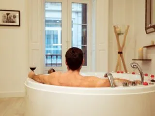 Jacuzzi Bath Remodeling